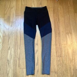Outdoor Voices Colorblock Leggings in Black, Blue, and Gray, Small